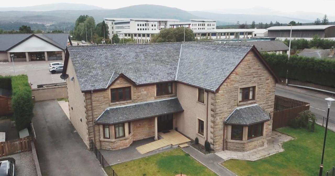 Victoria House Bed And Breakfast Fort William Exteriér fotografie