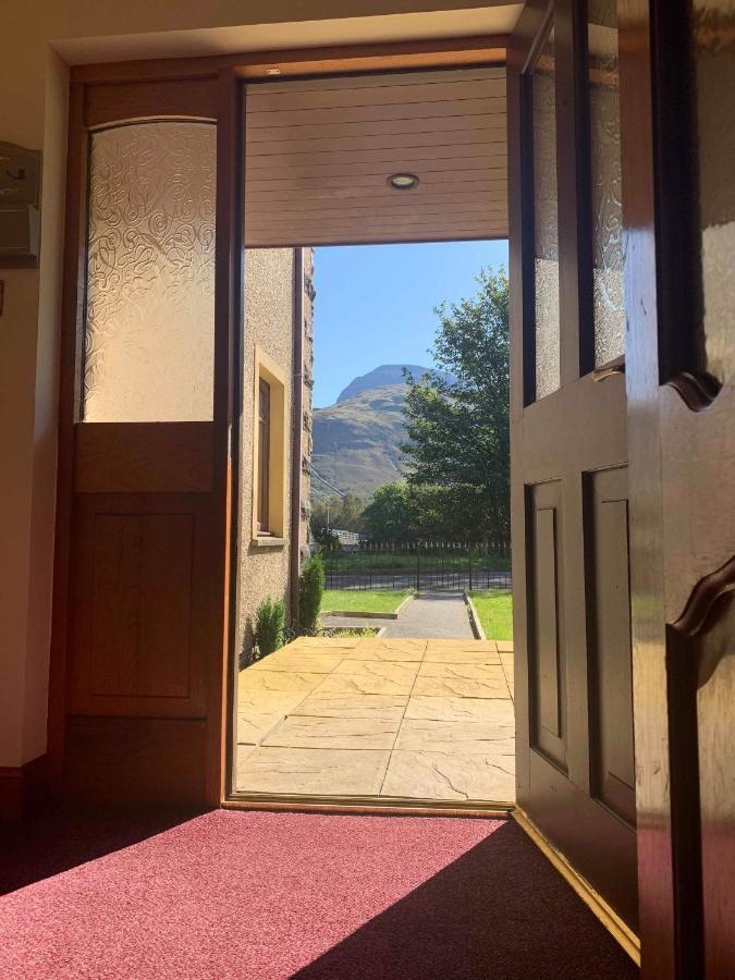 Victoria House Bed And Breakfast Fort William Exteriér fotografie