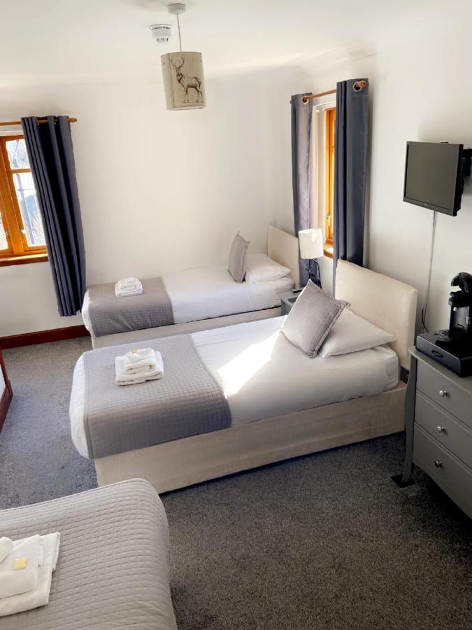 Victoria House Bed And Breakfast Fort William Exteriér fotografie