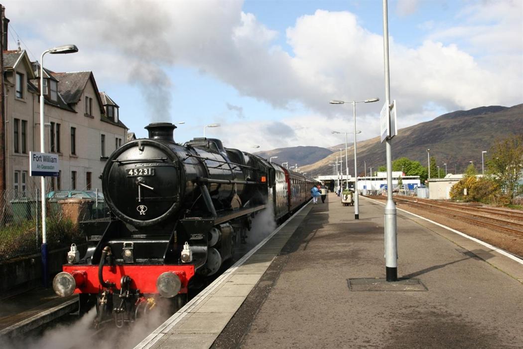 Victoria House Bed And Breakfast Fort William Exteriér fotografie
